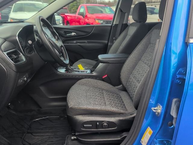 Certified 2024 Chevrolet Equinox LT w/ LPO, Floor Liner Package FWD image 19