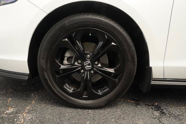 Used 2025 Honda Accord SE image 35