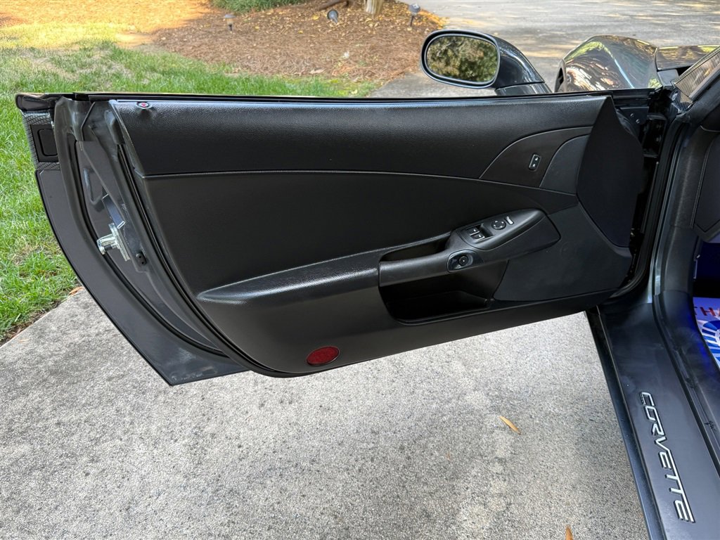Used 2009 Chevrolet Corvette image 44