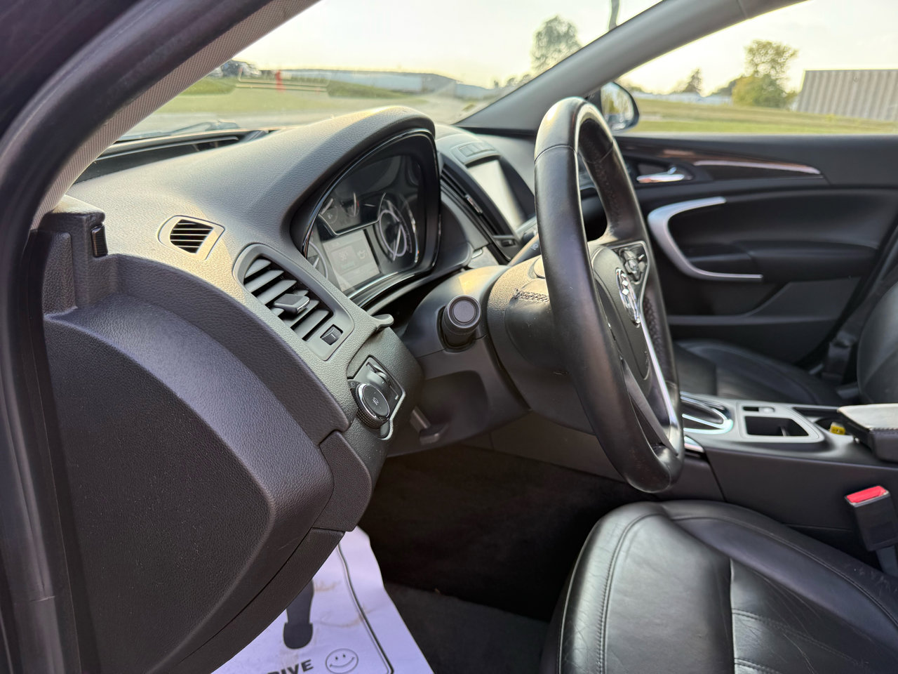 Used 2016 Buick Regal Premium image 21