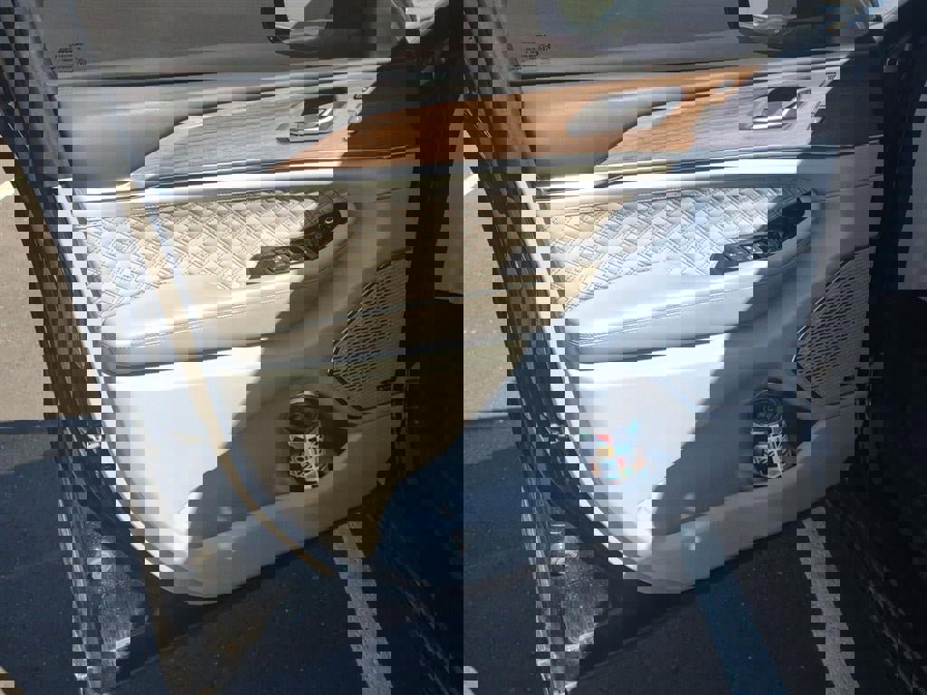 Used 2021 Jeep Grand Cherokee L Summit w/ Advanced Protech Group IV image 9