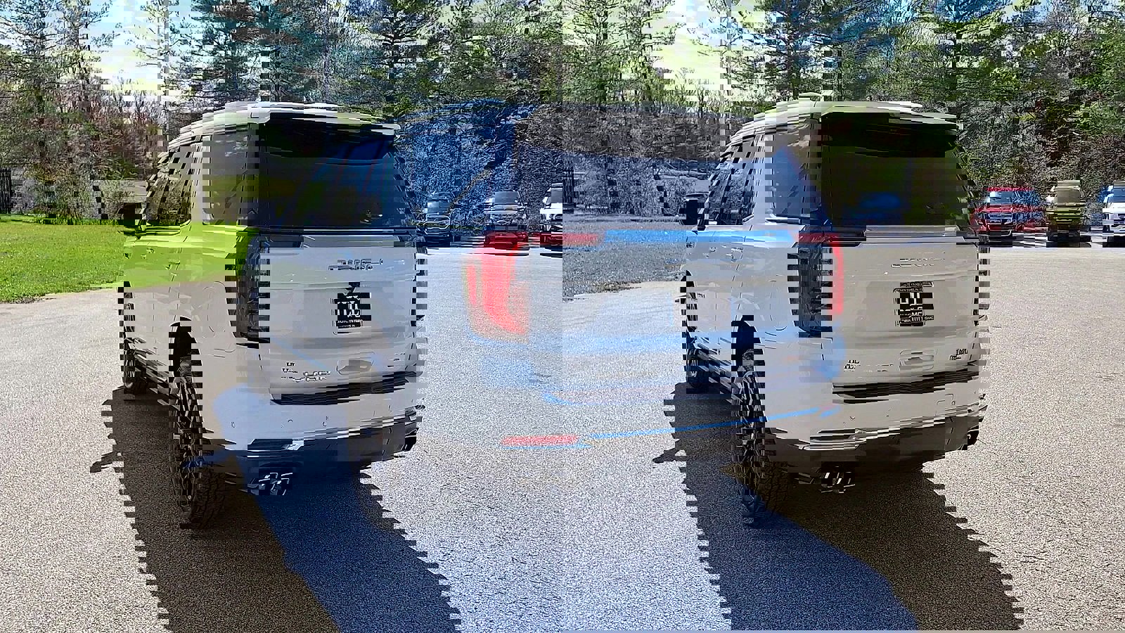 Certified 2025 GMC Yukon Denali w/ Sun & Power Step Package image 7