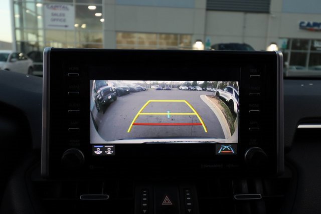 Used 2019 Toyota RAV4 XSE image 8