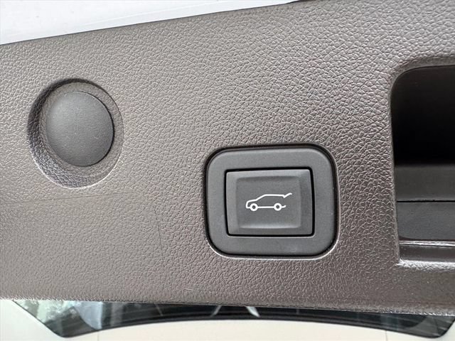 Used 2026 GMC Terrain Denali AWD/4WD image 11