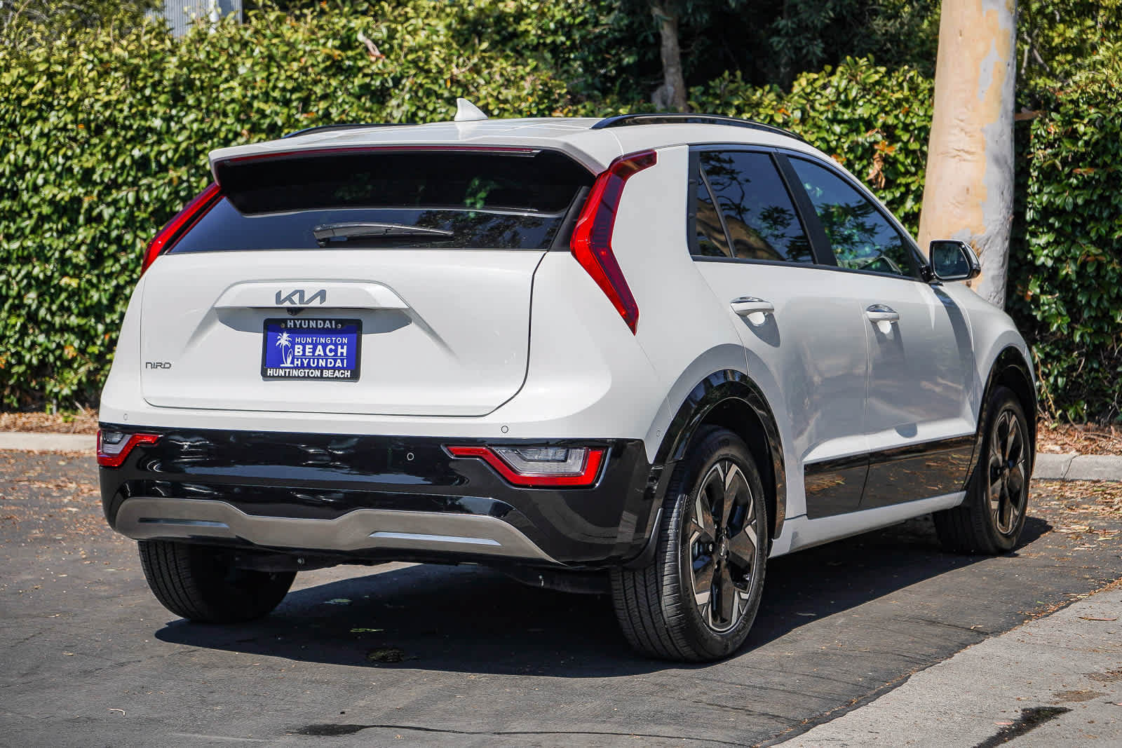 Used 2024 Kia Niro Wave FWD image 6