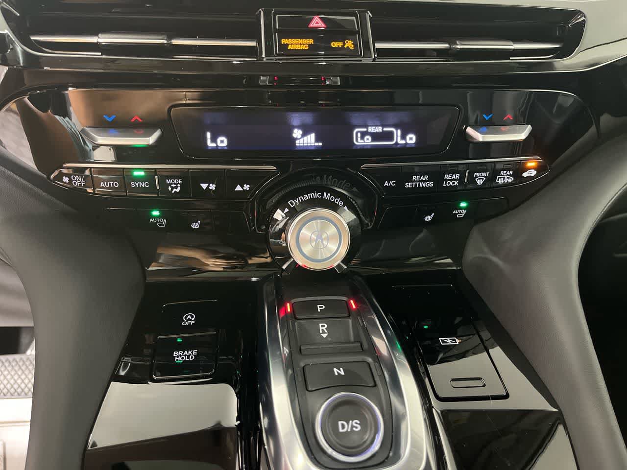 Certified 2025 Acura MDX SH-AWD w/ Technology Package image 21