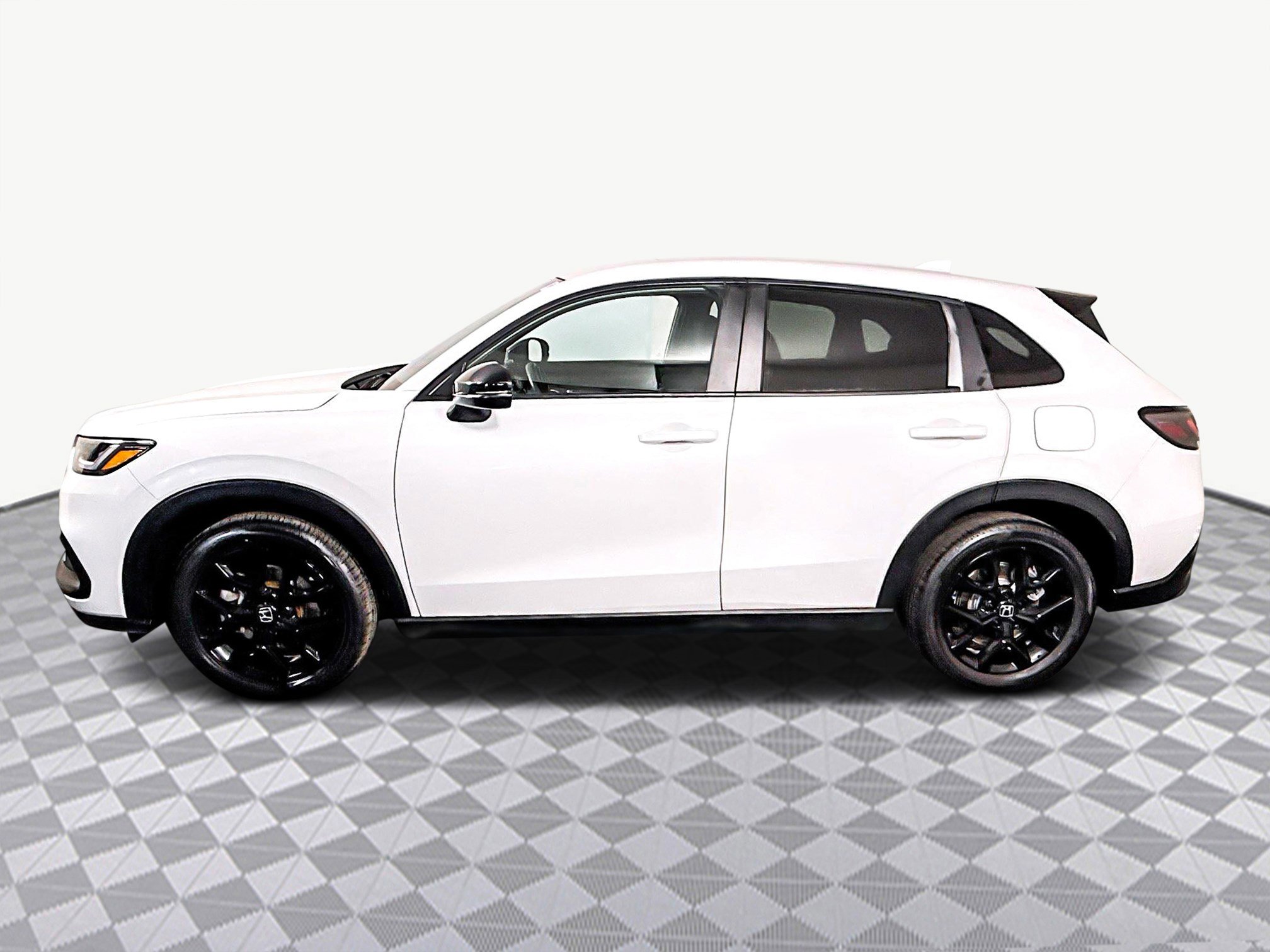 Used 2023 Honda HR-V Sport image 6