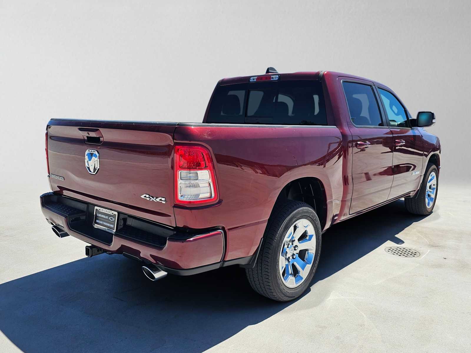 Used 2022 RAM 1500 Big Horn AWD/4WD image 3