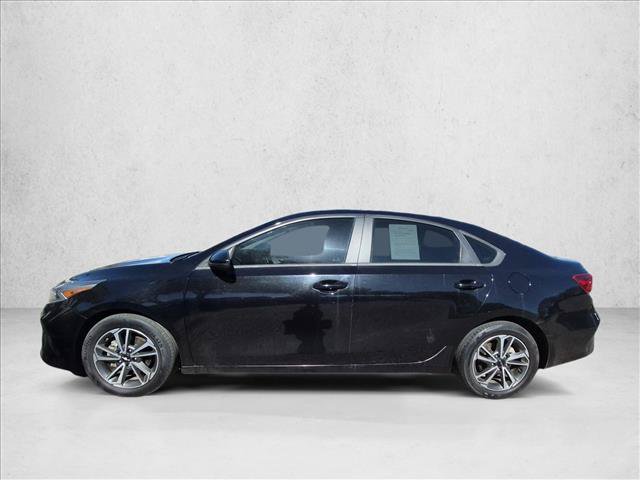 Used 2022 Kia Forte LXS FWD image 8
