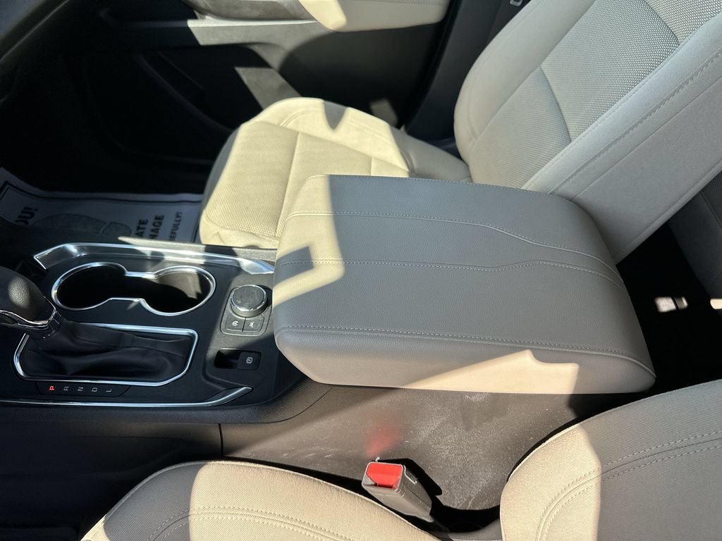 Used 2023 Chevrolet Traverse LS w/ Safety Package FWD image 26