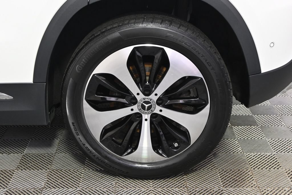 Used 2025 Mercedes-Benz GLA 250 4MATIC image 21