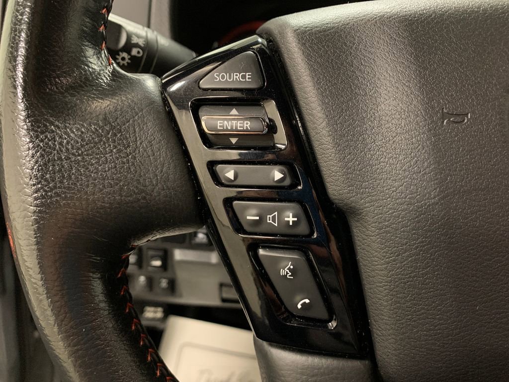 Used 2023 Nissan Frontier PRO-4X w/ Pro Convenience Package image 11