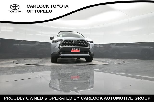 Used 2025 Toyota Corolla Cross XLE w/ Convenience Package AWD/4WD image 45
