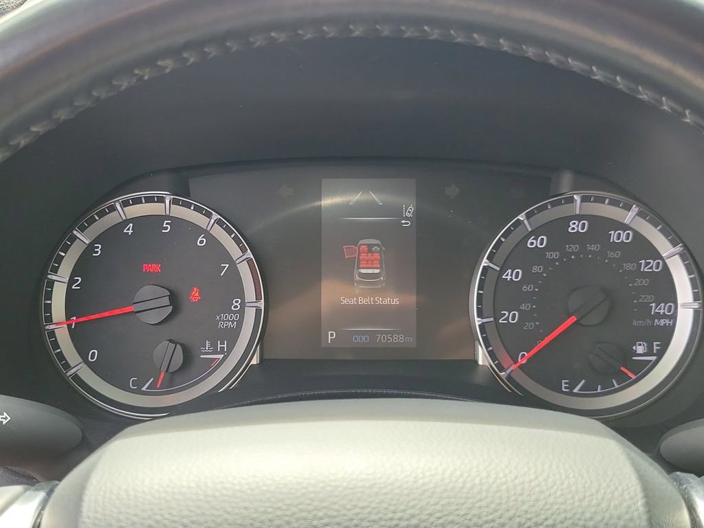 Used 2021 Toyota Highlander LE image 33