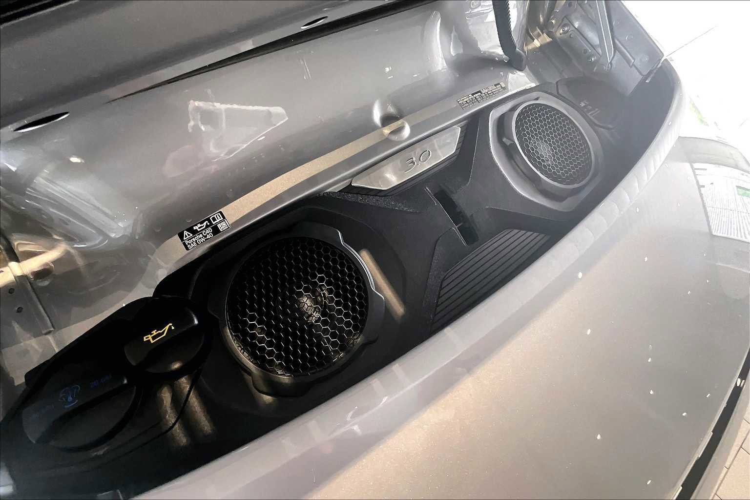 Used 2025 Porsche 911 Carrera image 24