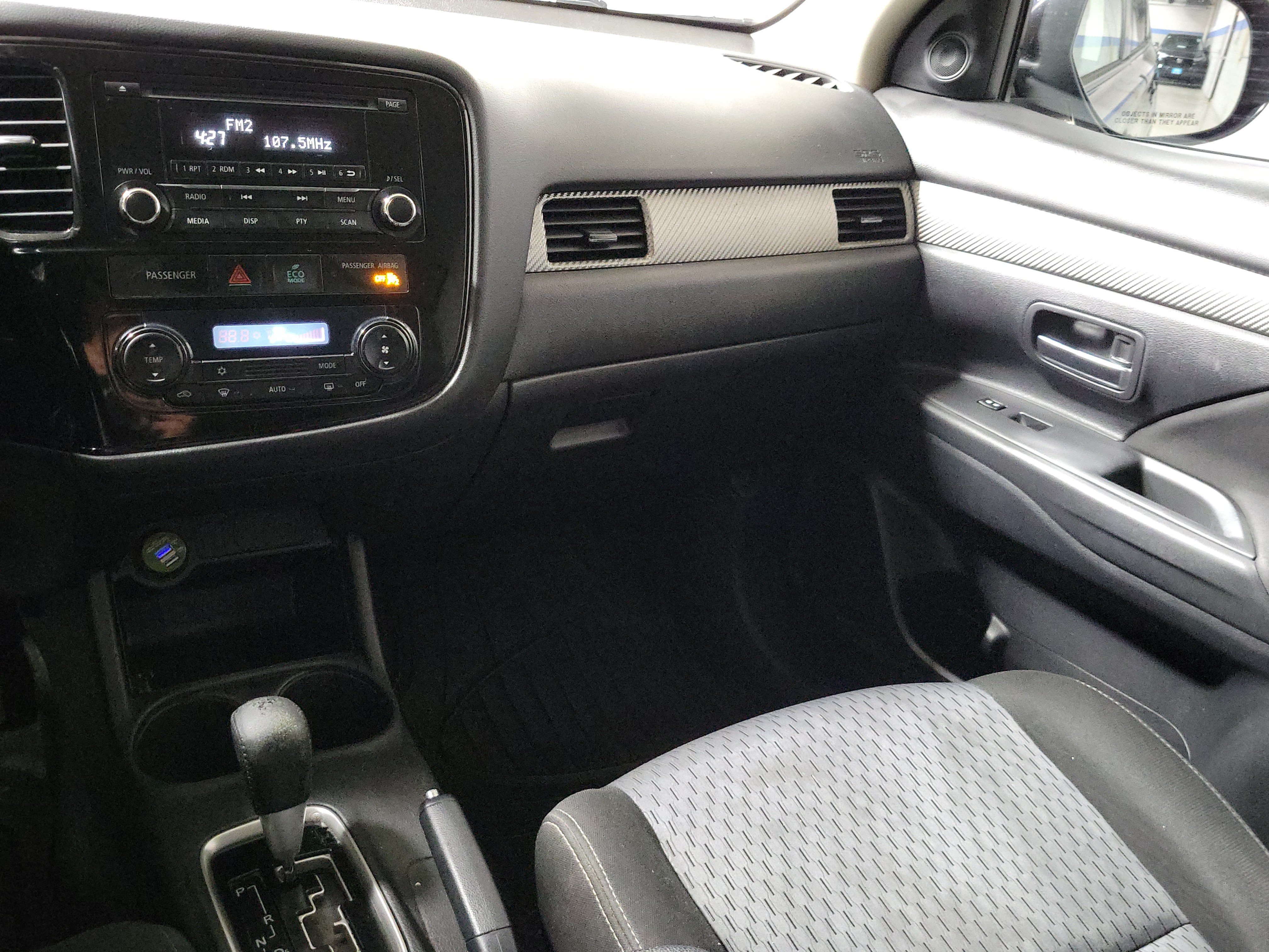 Used 2015 Mitsubishi Outlander ES FWD image 13