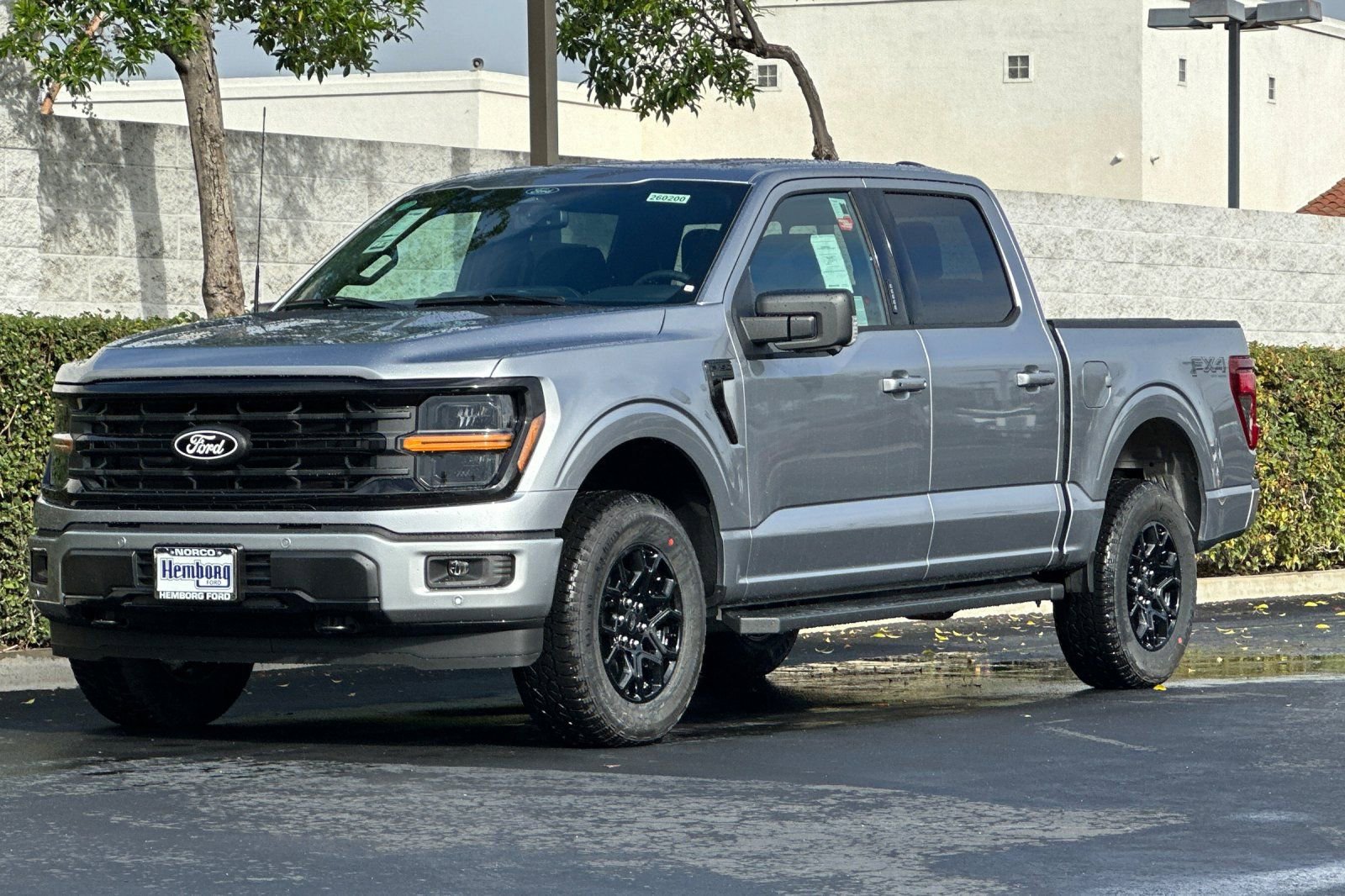 New 2026 Ford F150 XLT w/ Equipment Group 302A MID image 8