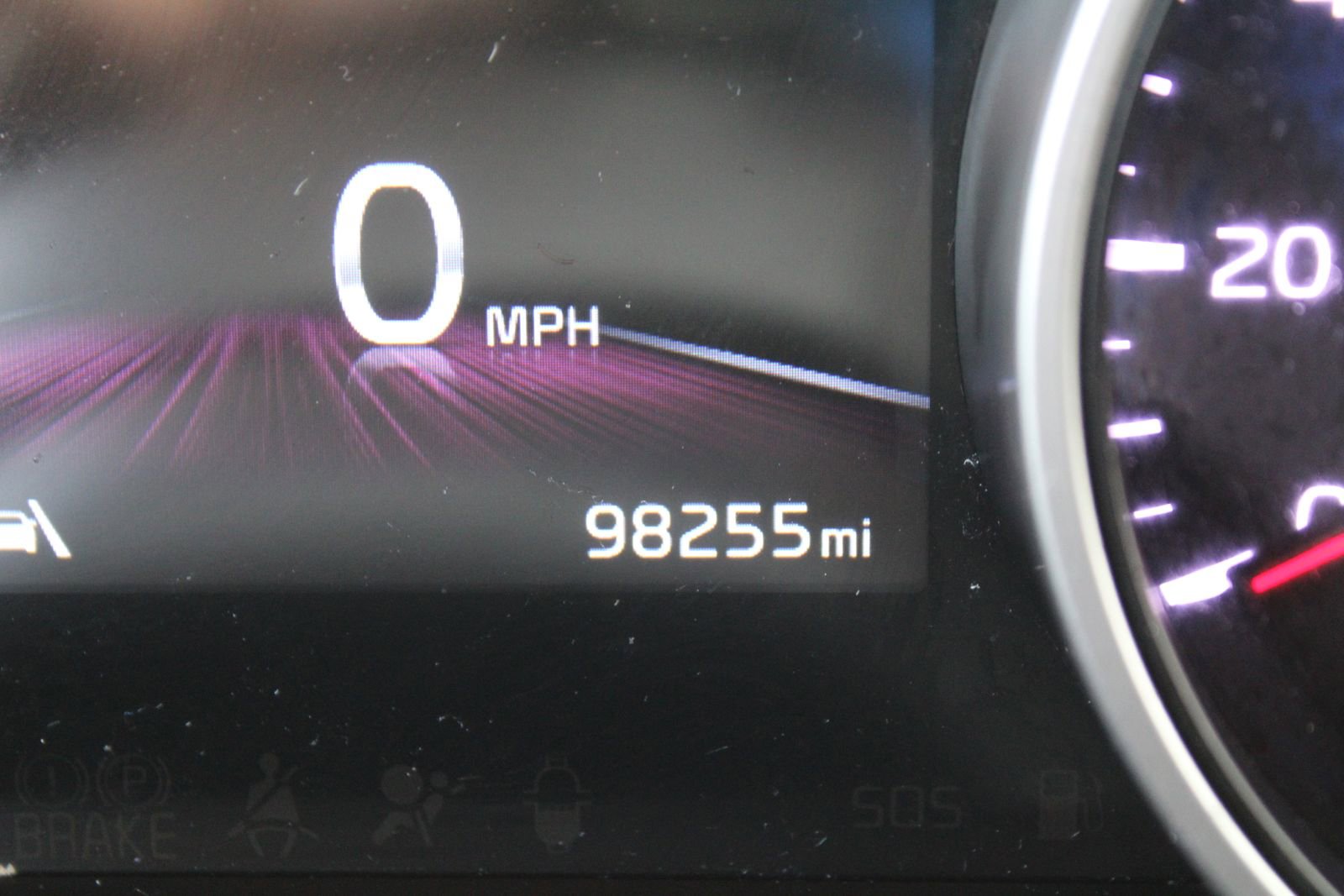 Used 2022 Kia Carnival LX image 36