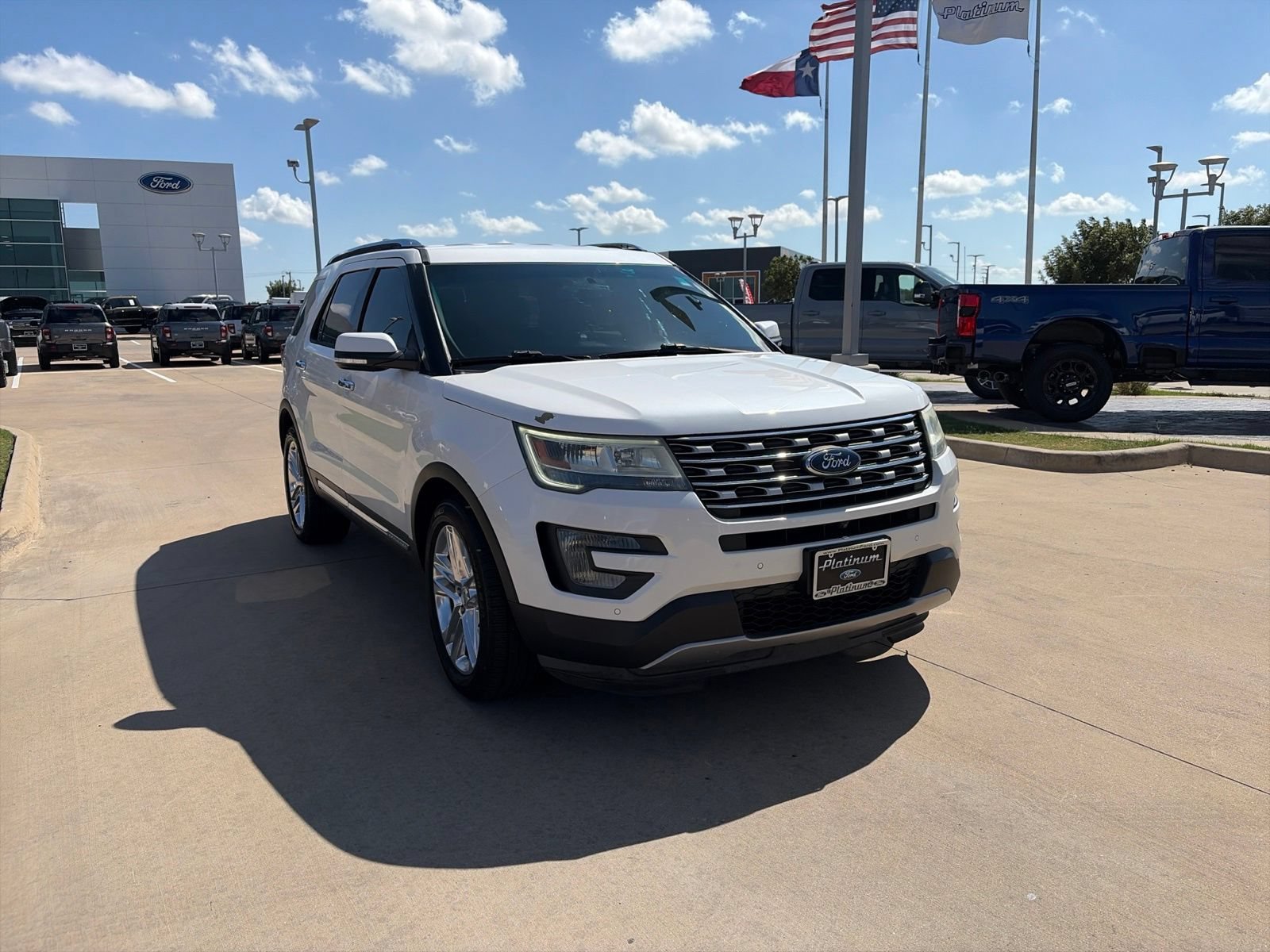 Used 2017 Ford Explorer Limited FWD image 7