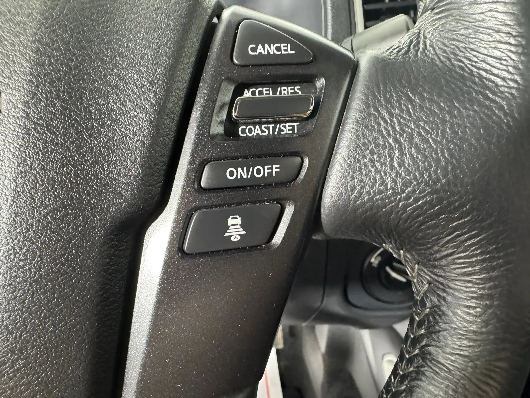 Used 2022 Nissan Frontier SV w/ Technology Package AWD/4WD image 16