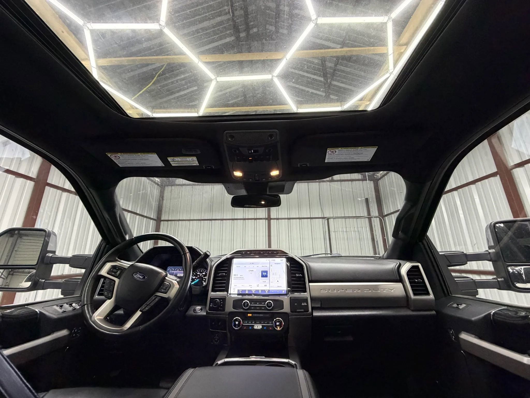 Used 2022 Ford F350 Platinum AWD/4WD image 14