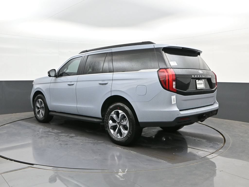 New 2027 Ford Expedition Active RWD image 5