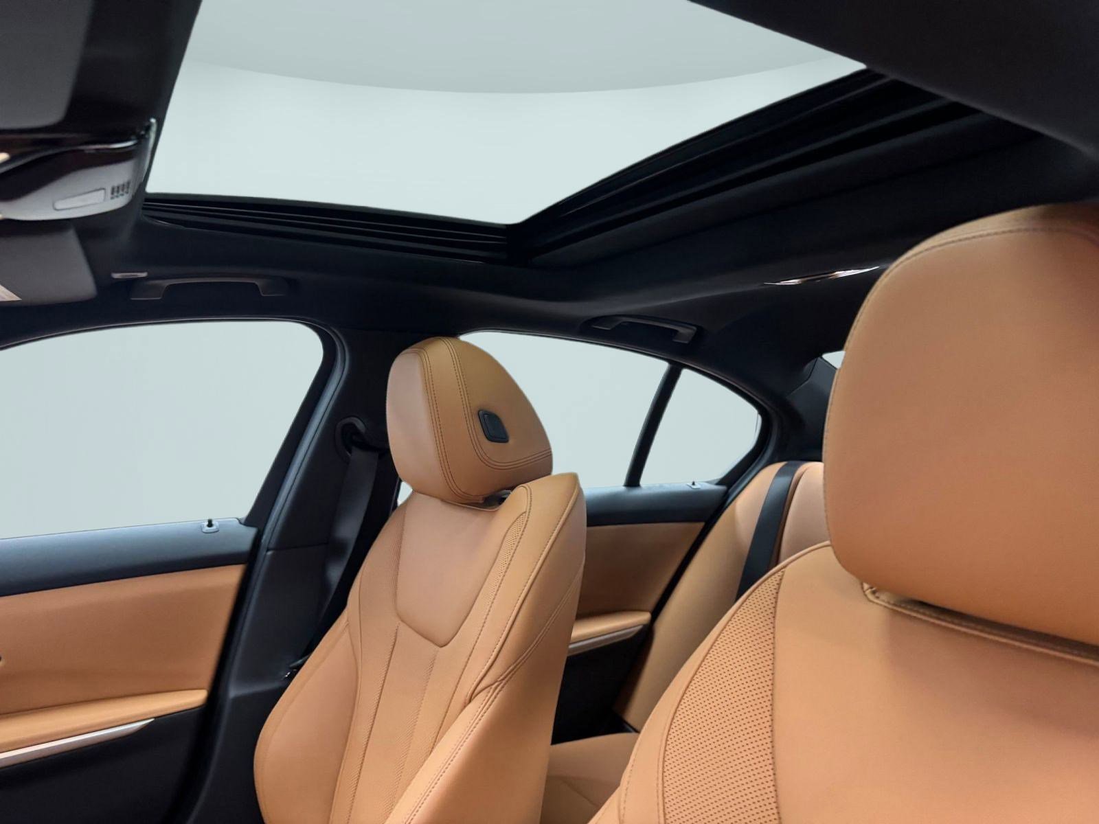 New 2026 BMW 330i xDrive Sedan w/ Premium Package image 14