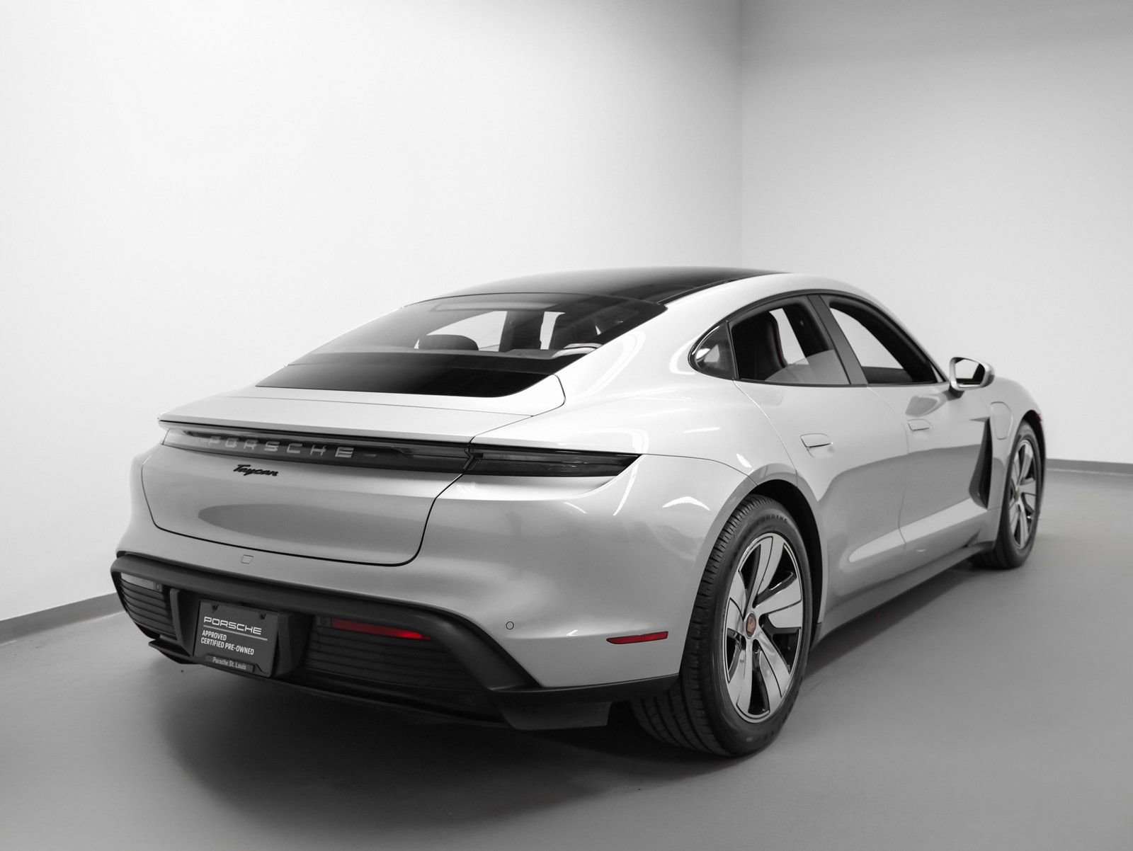 Certified 2023 Porsche Taycan image 12