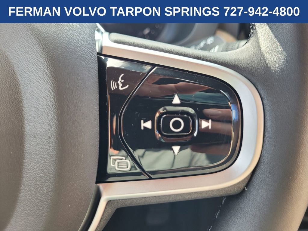 New 2026 Volvo XC60 B5 Plus w/ Protection Package Premier image 30
