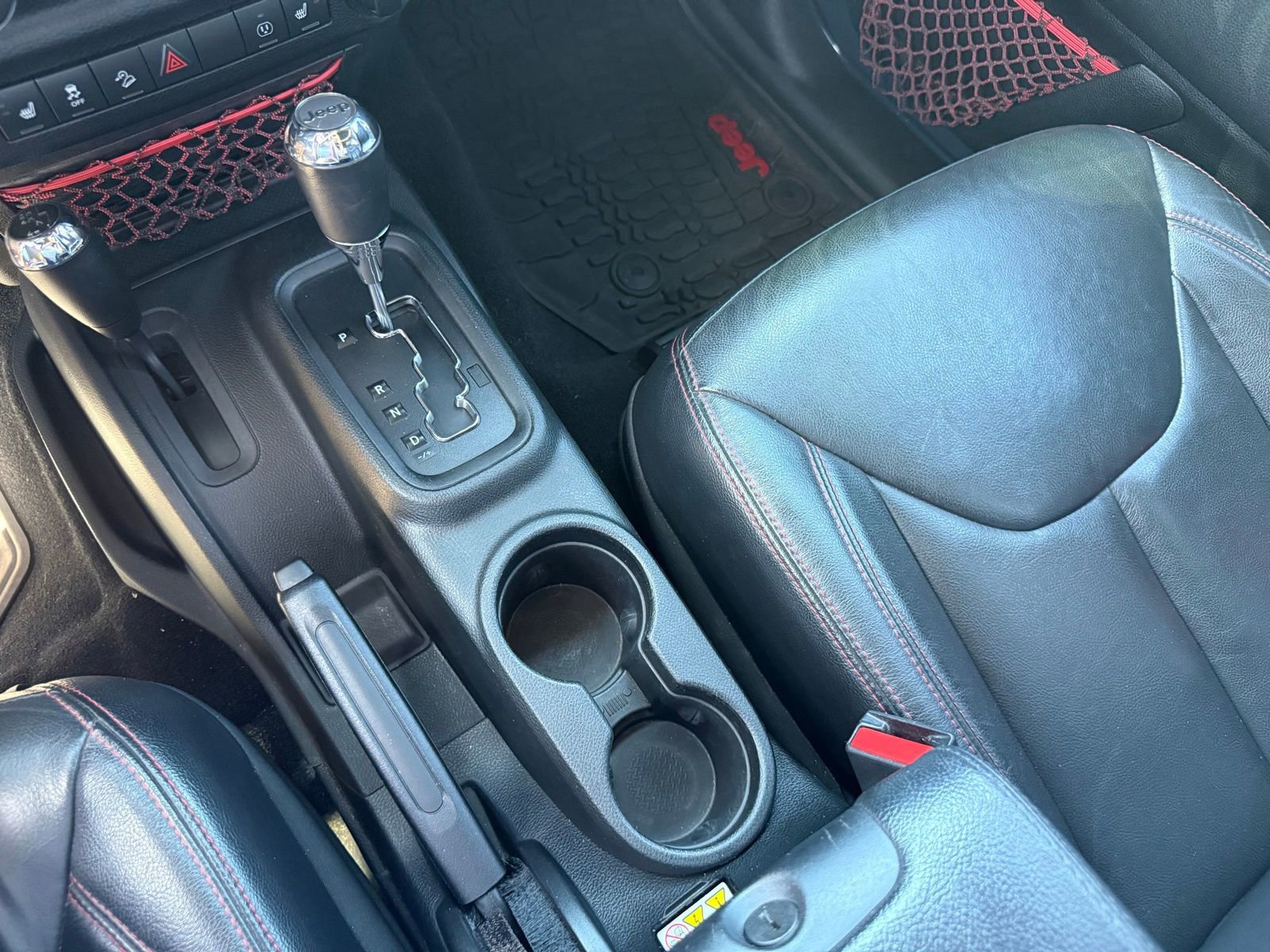 Used 2017 Jeep Wrangler Rubicon AWD/4WD image 26