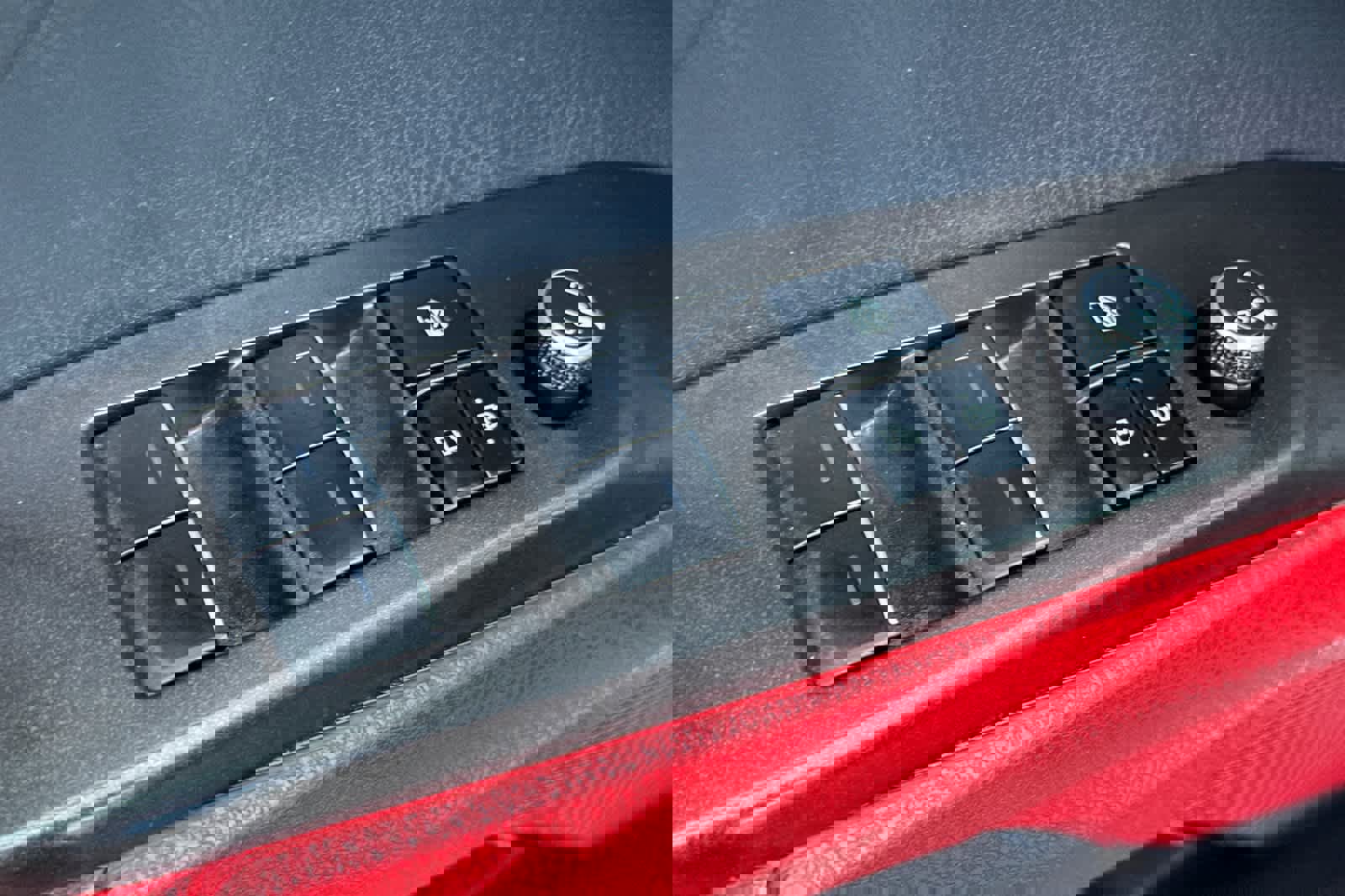 Used 2022 Toyota Camry XSE image 13