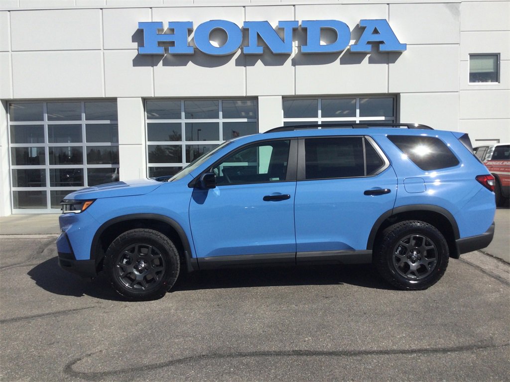 New 2025 Honda Pilot TrailSport image 7