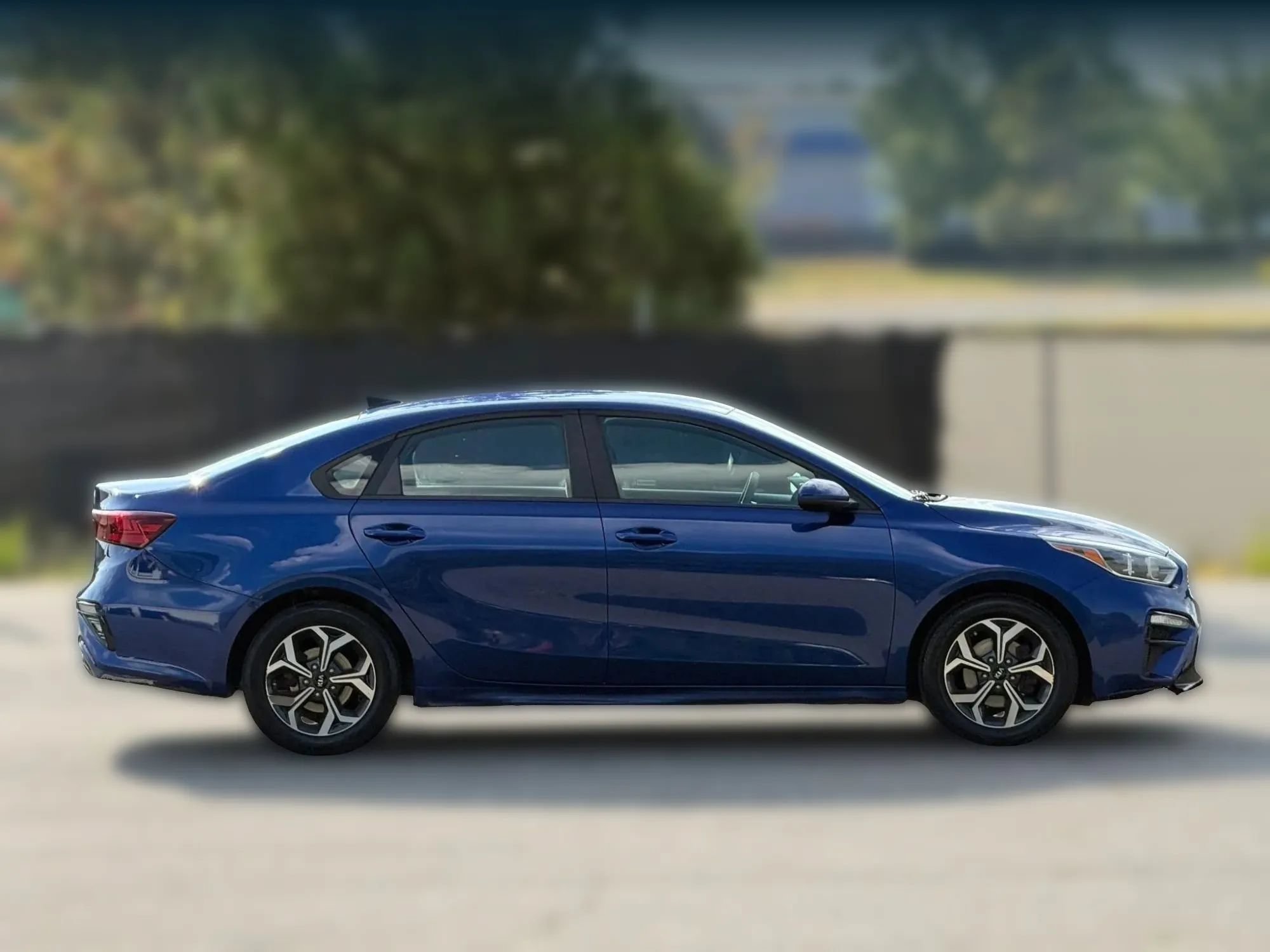 Used 2019 Kia Forte LXS FWD image 7