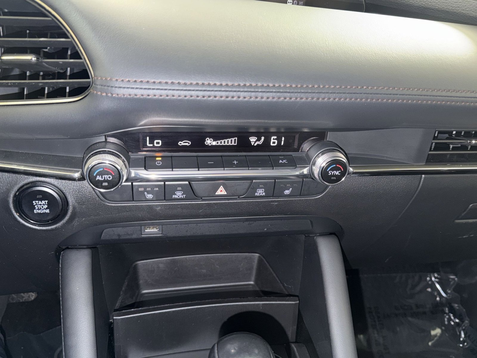 Used 2019 MAZDA MAZDA3 AWD Sedan w/ Premium Package image 21