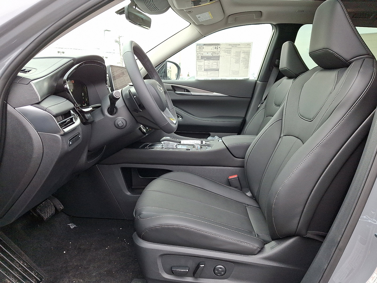 New 2026 INFINITI QX60 Luxe image 11