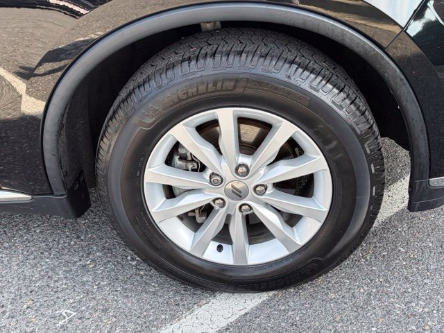 Used 2019 Dodge Durango SXT w/ 3rd Row Seating Group RWD image 11