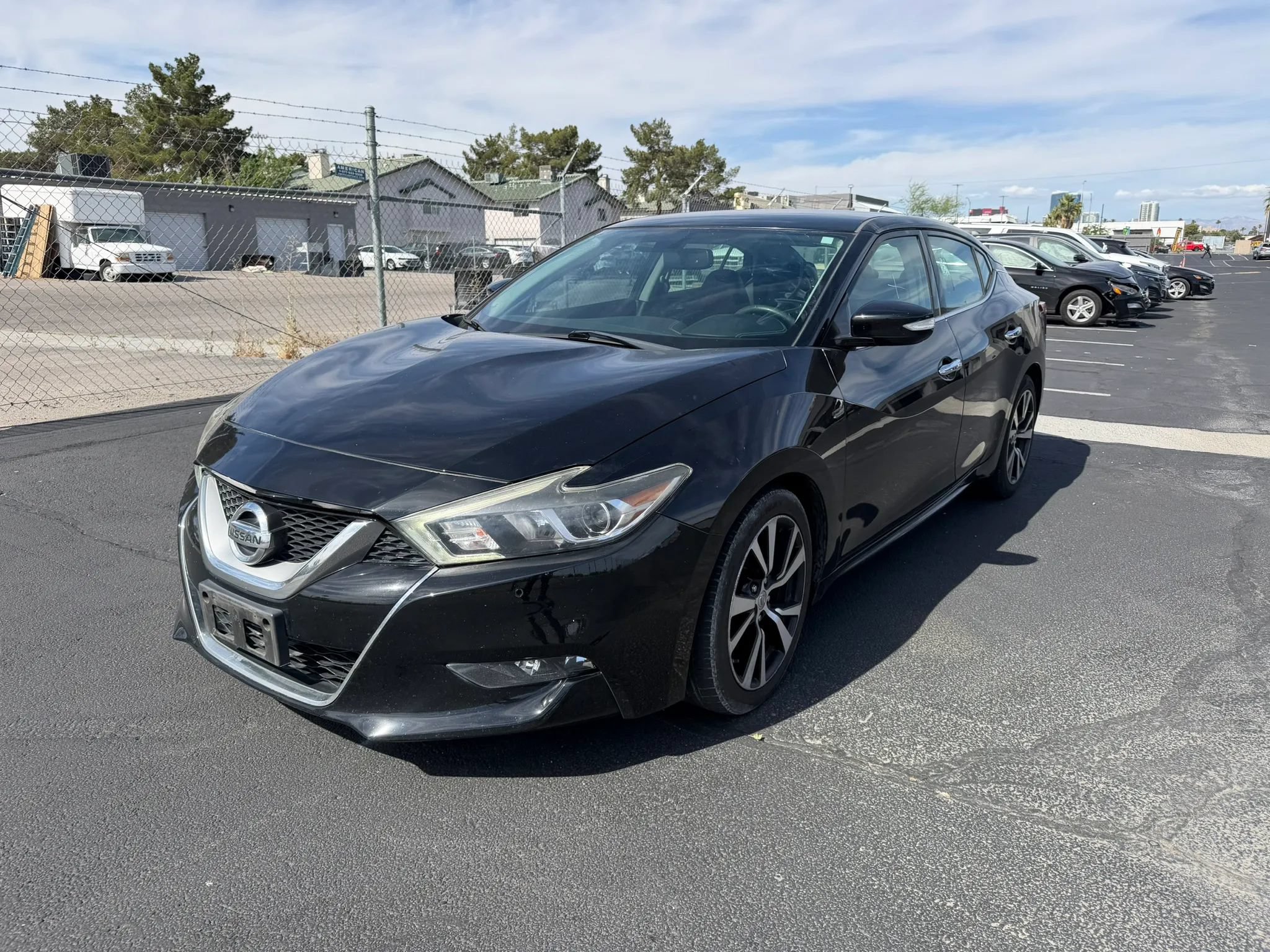 Used 2017 Nissan Maxima 3.5 SV FWD image 2