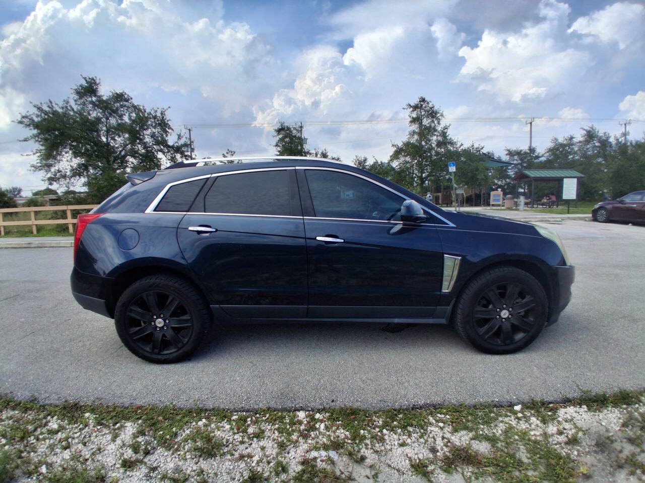 Used 2015 Cadillac SRX Performance w/ Driver Awareness Package FWD image 5