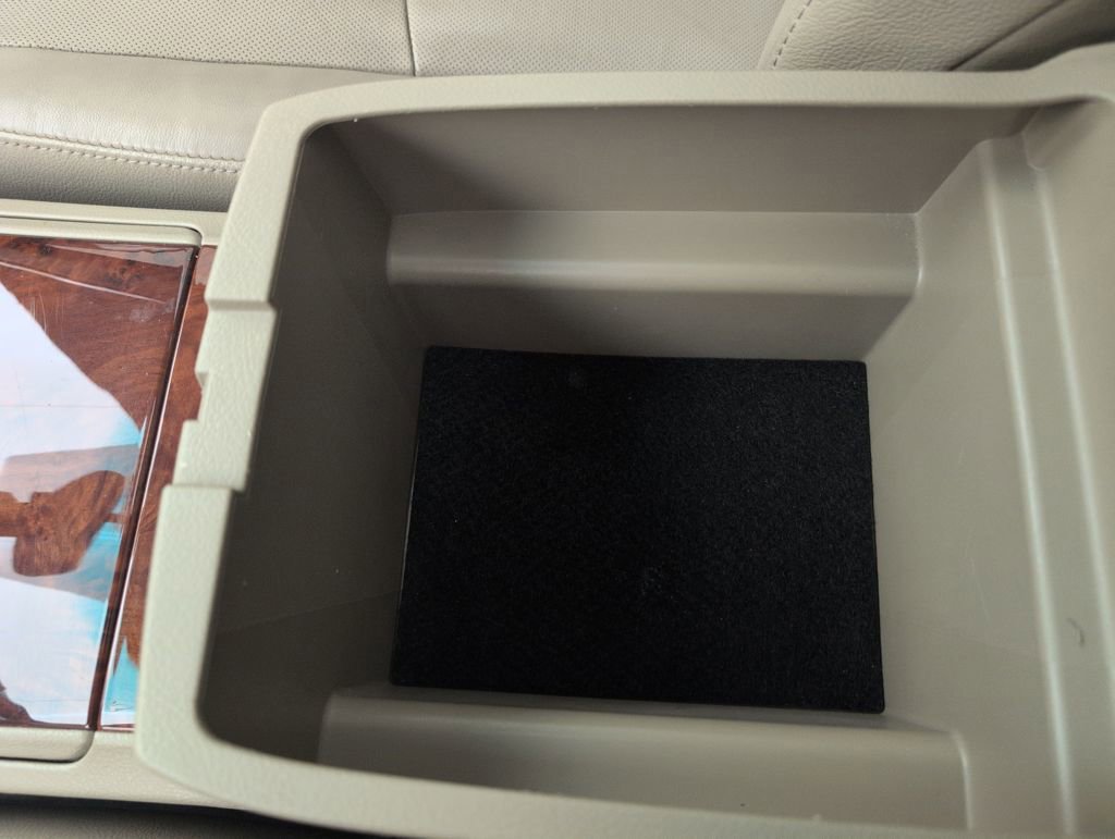 Used 2013 Toyota Highlander Limited image 41