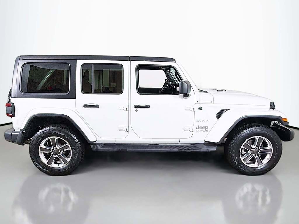 Used 2021 Jeep Wrangler Unlimited Sahara w/ Uconnect 4C Nav & Sound Group image 13
