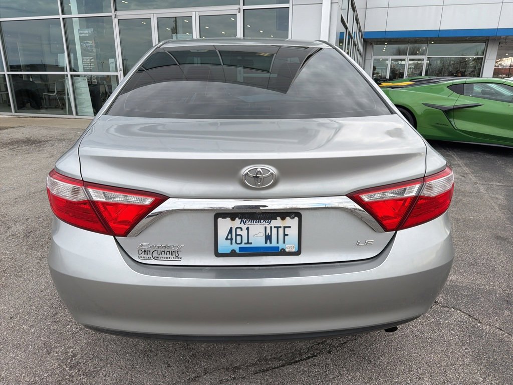 Used 2015 Toyota Camry XLE image 6