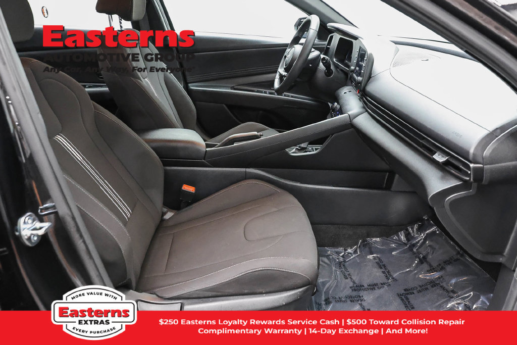 Used 2026 Hyundai Elantra Sport FWD image 22