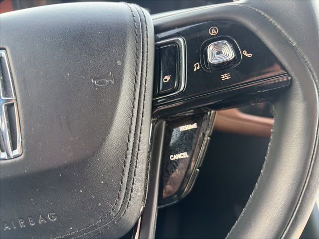 Used 2020 Lincoln Aviator Reserve w/ Class IV Trailer Tow Package image 16