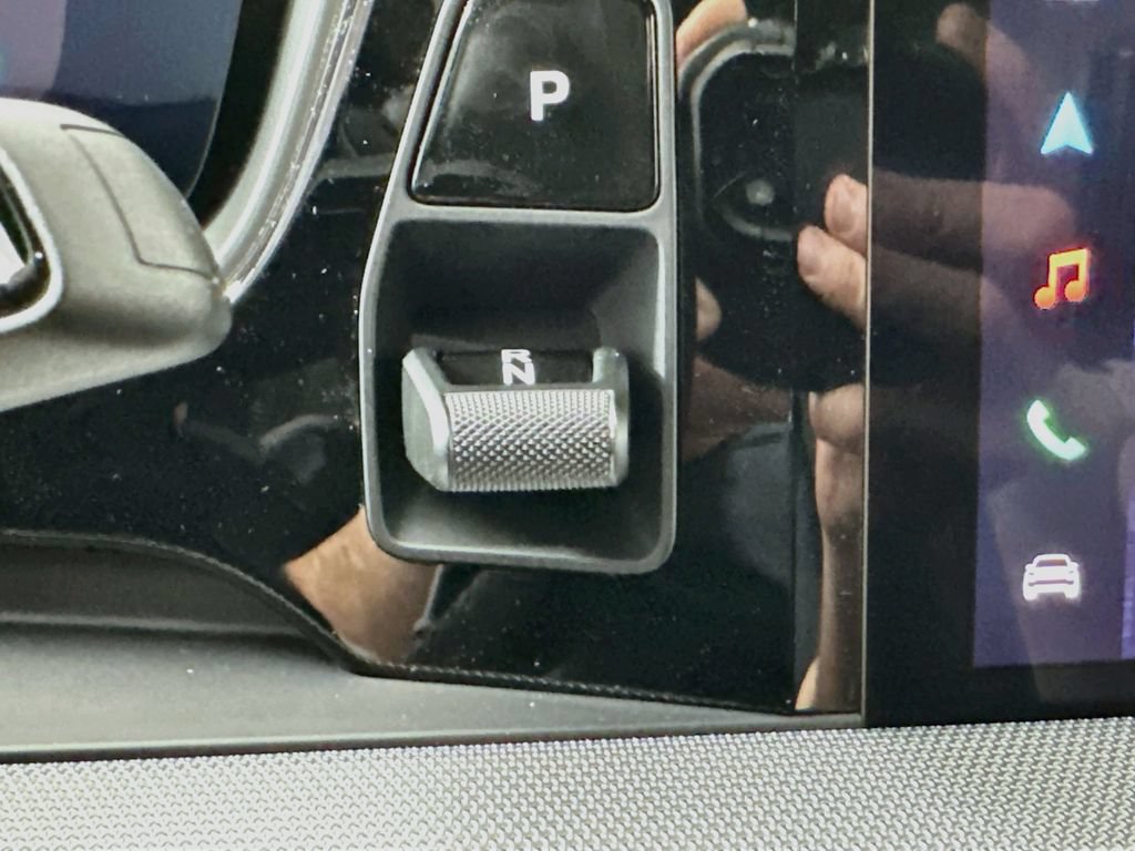 New 2026 Porsche Cayenne Coupe AWD/4WD image 18