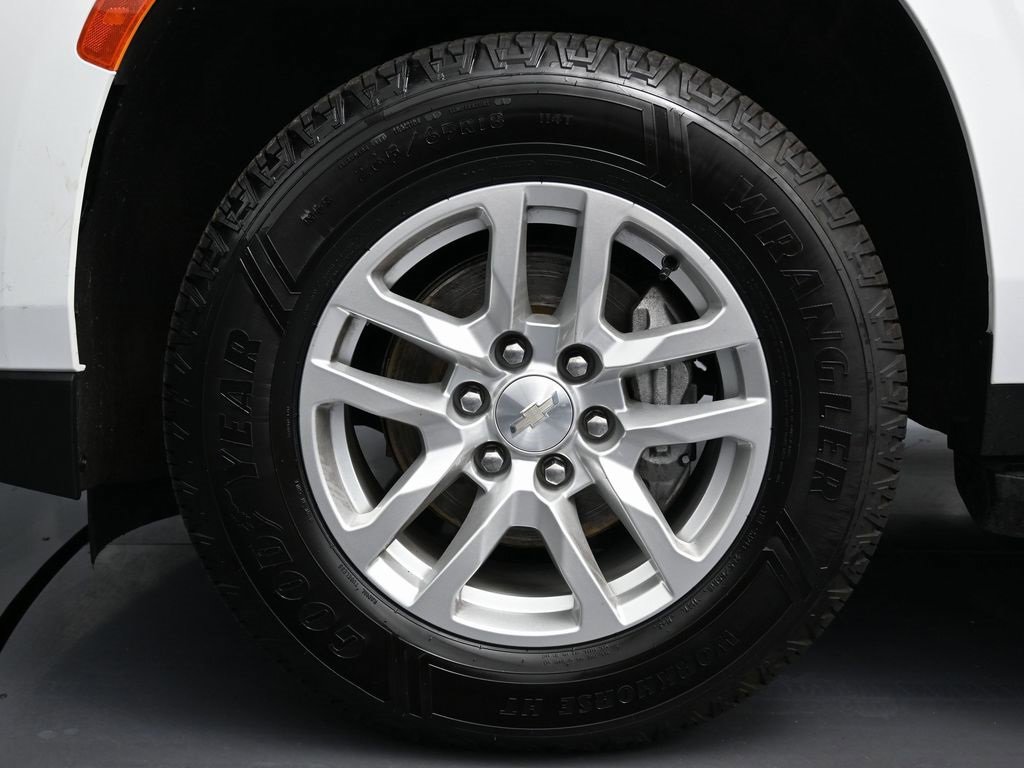 Used 2022 Chevrolet Tahoe LS w/ Driver Alert Package image 9