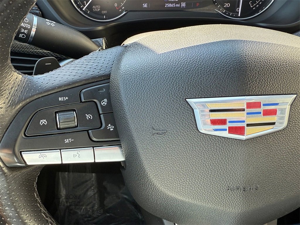 Used 2022 Cadillac XT4 Sport w/ Enhanced Visibility Package image 19