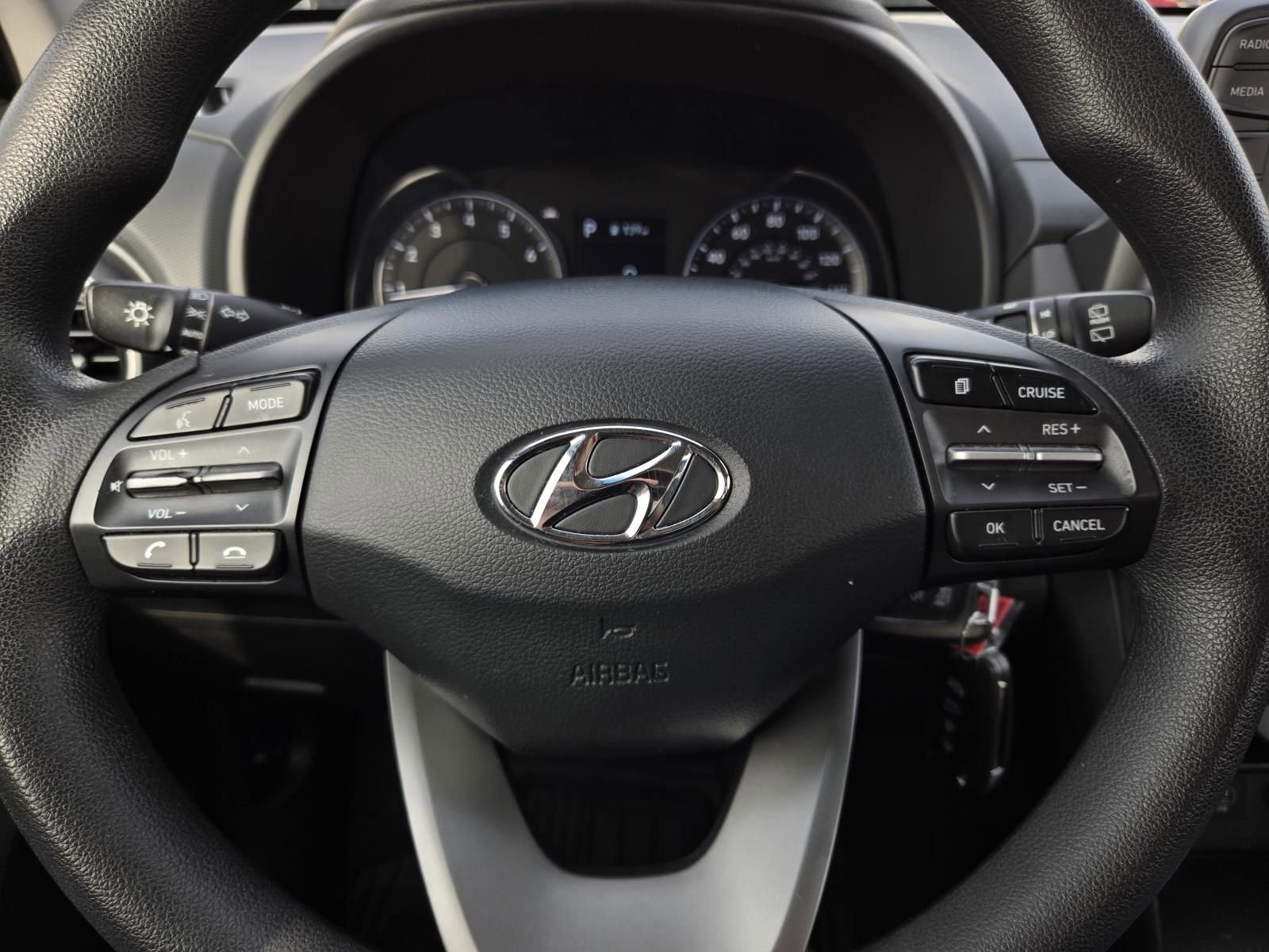 Used 2019 Hyundai Kona SE FWD image 30