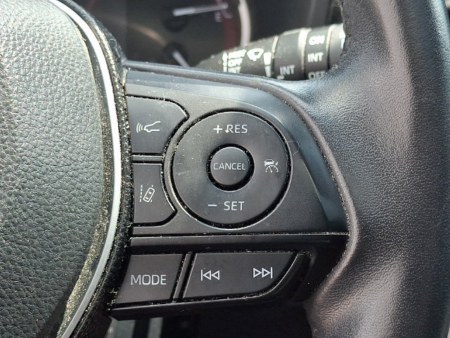 Used 2020 Toyota RAV4 TRD Off-Road AWD/4WD image 21