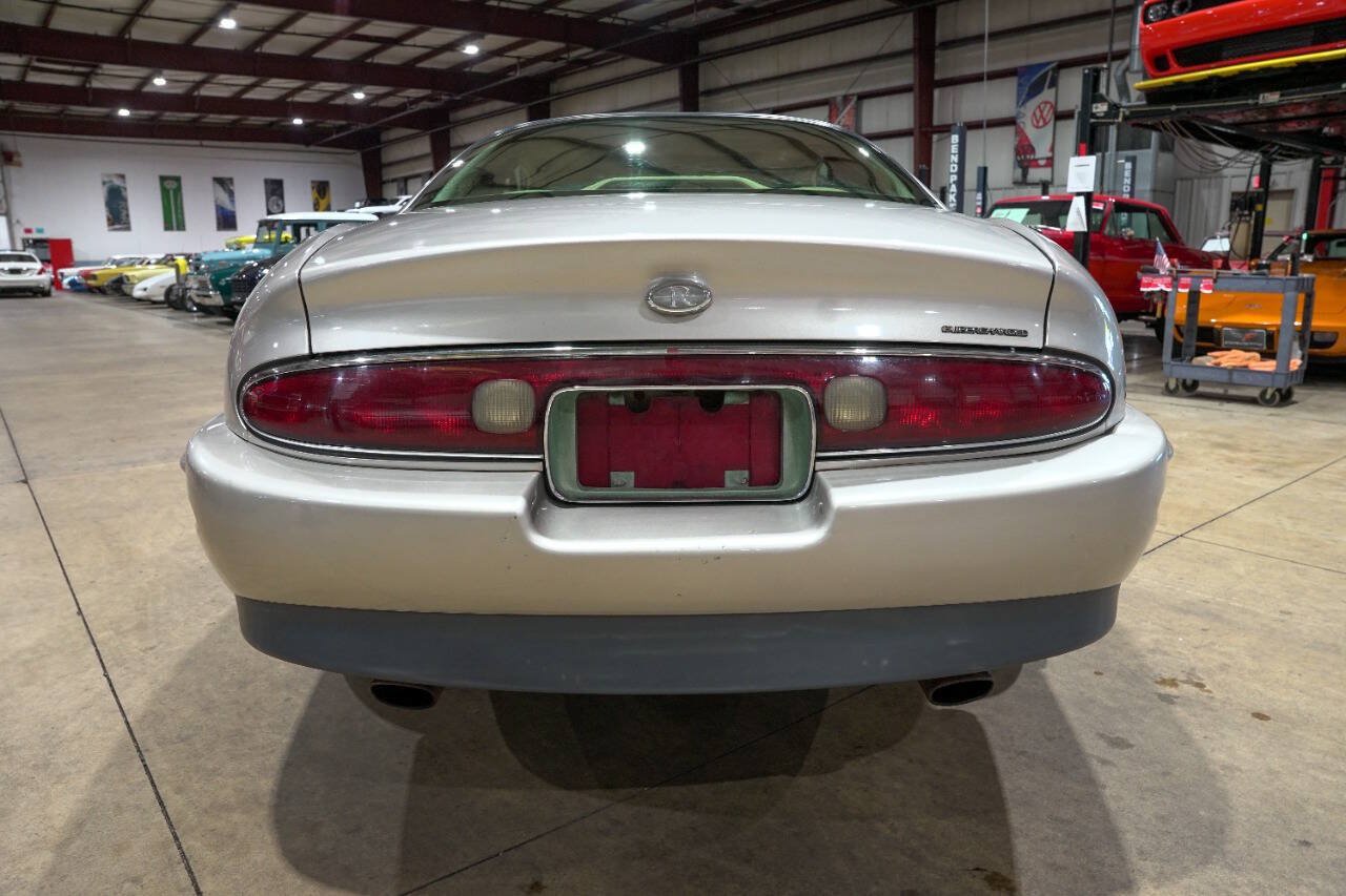 Used 1996 Buick Riviera Supercharged Coupe FWD image 7