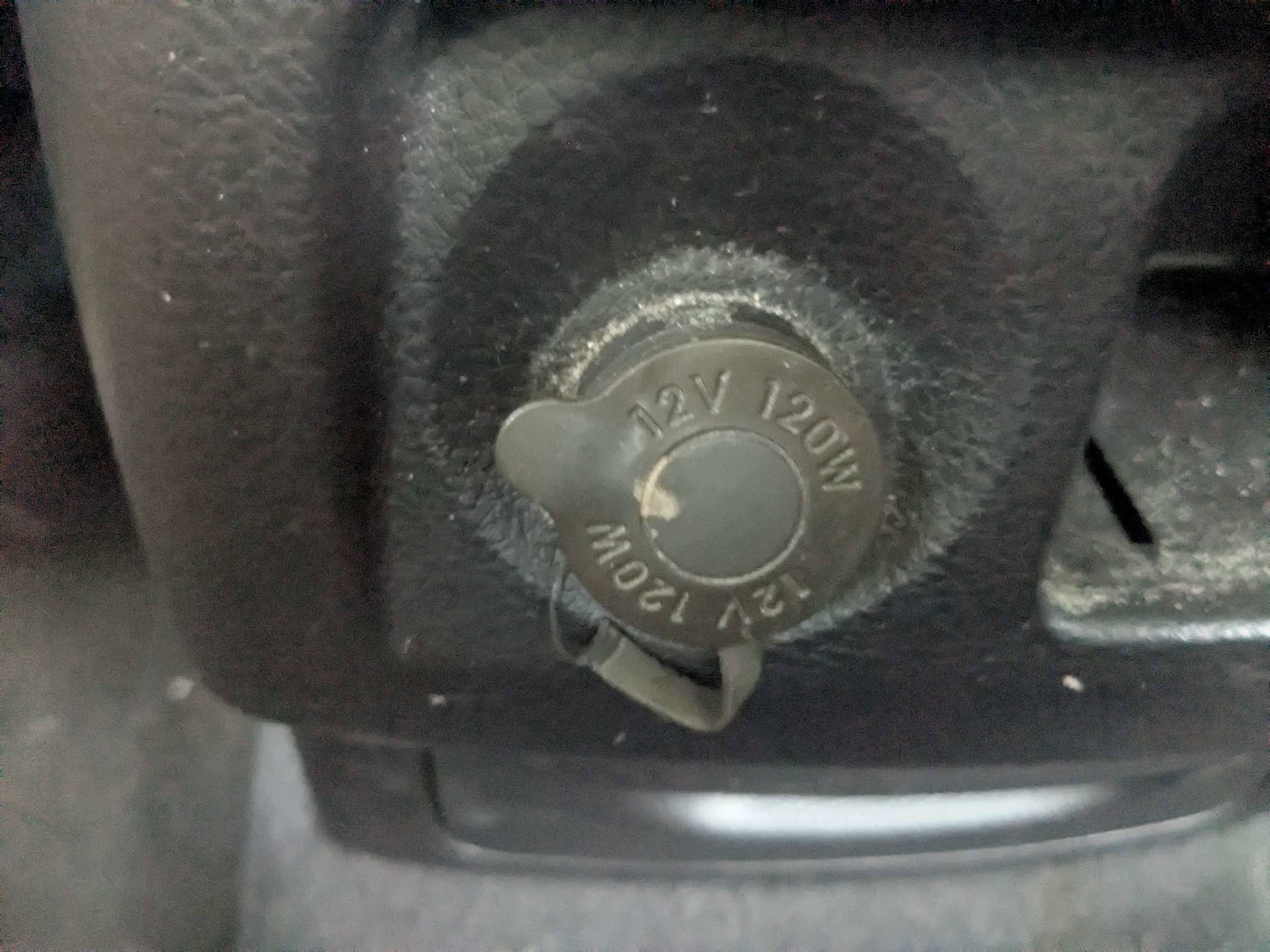 Used 2012 Hyundai Santa Fe SE FWD image 15